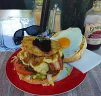 Brad's Breakfast  Burger Bar - Accommodation Main Beach