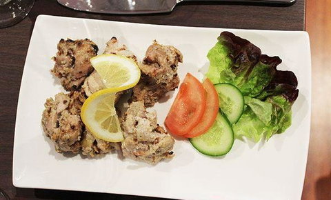 Swings & Roundabouts Cellar Door & Restaurant - Accommodation Main Beach 1