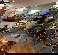 Chaddies On Regent - Accommodation Main Beach