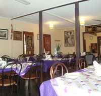 Som Thai Restaurant - Accommodation Main Beach