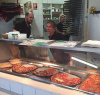 Rocky's Pizza - Accommodation Main Beach
