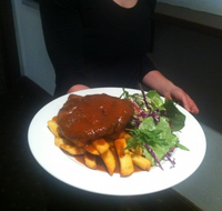 Commonwealth Hotel - Accommodation Main Beach