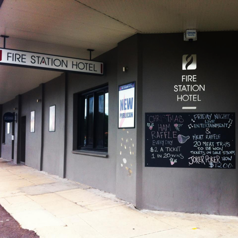 Fire Station Hotel - Accommodation Main Beach 2