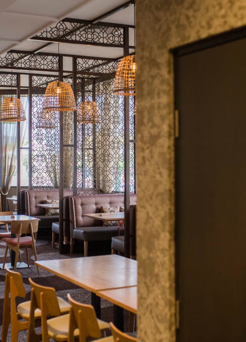 Thai Taste Restaurant - Accommodation Main Beach 1