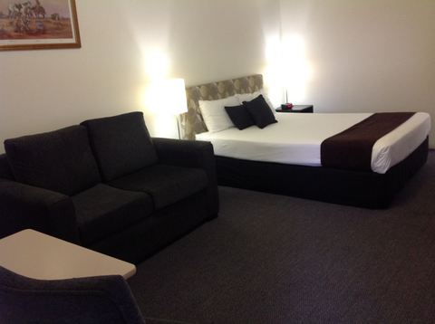 Best Western Cattle City Motor Inn - Accommodation Main Beach 3