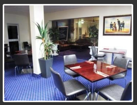 SunPalms Hotel Motel - Accommodation Main Beach 3