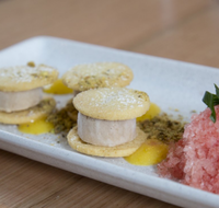 ludo - Accommodation Main Beach