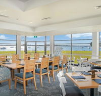 Aqua Restaurant The Westport Club - Accommodation Main Beach