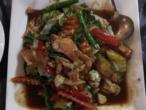 Thai Mangoes Restaurant - Accommodation Main Beach 5