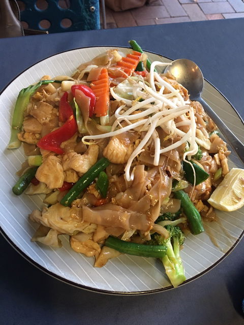 Thai Mangoes Restaurant - Accommodation Main Beach 6