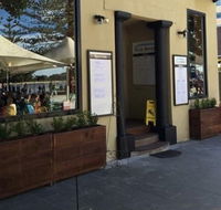 The Old Bank Cafe  Restaurant - Accommodation Main Beach