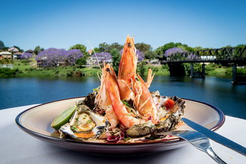 Freshwater Grill - Accommodation Main Beach 0