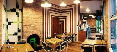 EAT LOVE PIZZA - Accommodation Main Beach 3