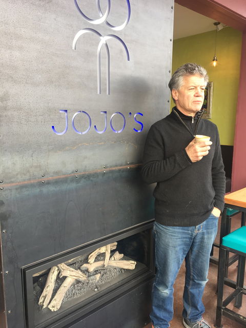 Jojo's Cafe & Bar - Accommodation Main Beach 1