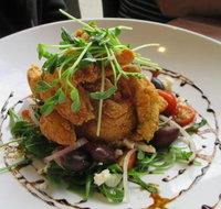 Leonardoz - Accommodation Main Beach