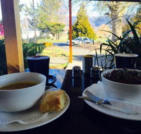 Cafe Bozzey - Accommodation Main Beach