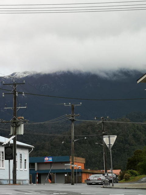 Rosebery Cafe - Accommodation Main Beach 5