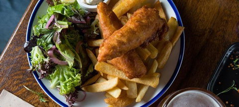 Waroona Hotel - Accommodation Main Beach 3