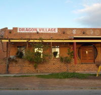 Dragon Village Chinese Restaurant - Accommodation Main Beach