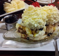 Fast Eddy's - Accommodation Main Beach