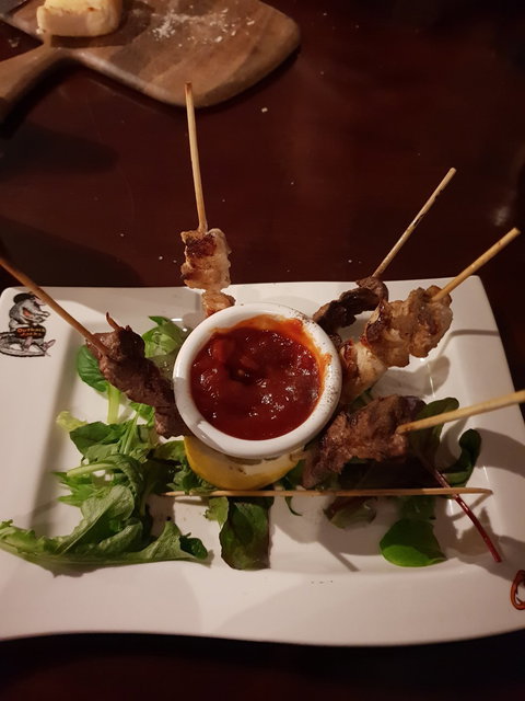 Outback Jacks Bar & Grill - Accommodation Main Beach 2