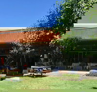 Wild Swan - Accommodation Main Beach