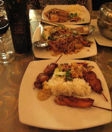 Just One Thai Restaurant - Accommodation Main Beach 0