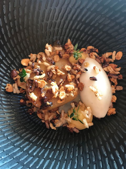 Xanadu Restaurant - Accommodation Main Beach 2