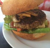 Jules shoppe - Accommodation Main Beach