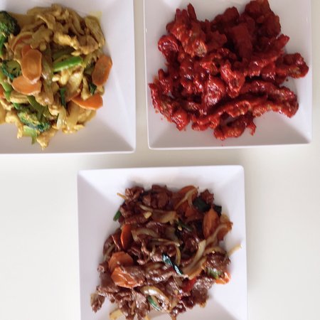 Sun-Wah Finest Asian Cuisine - Accommodation Main Beach 0