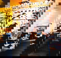 Cinnamon Club - Accommodation Main Beach