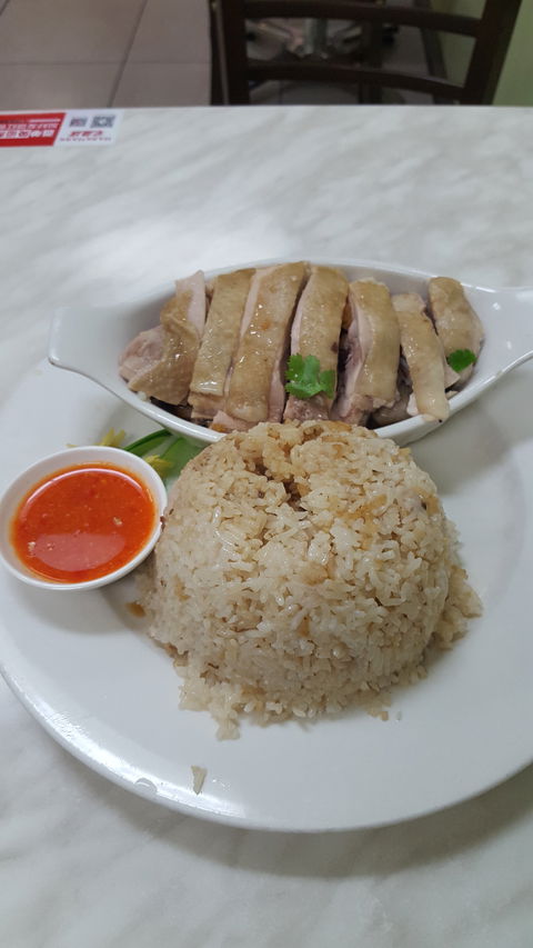 NanYang Cafe - Accommodation Main Beach 1