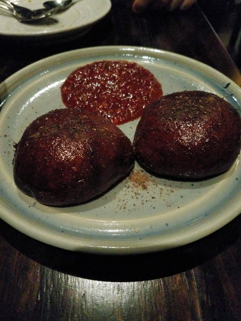 The Pot - Accommodation Main Beach 1