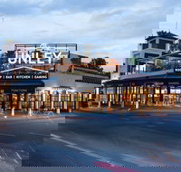 The Unley - Accommodation Main Beach