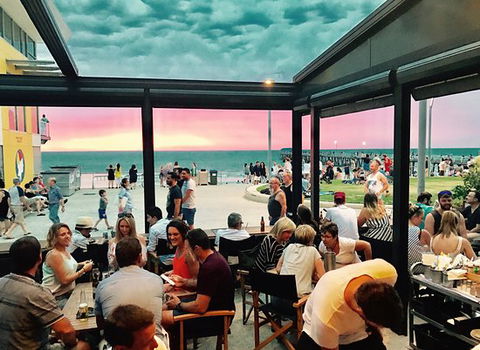 Bacchus Wine Bar - Accommodation Main Beach 0