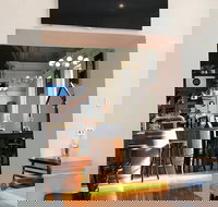 Lost Barrel Bar and Grill - Accommodation Main Beach