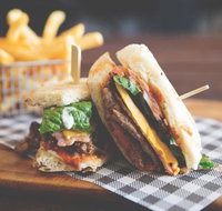 Esculent - Accommodation Main Beach