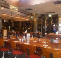 The Crown Hotel - Accommodation Main Beach