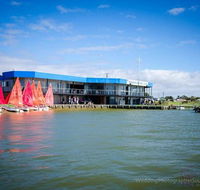Goolwa Aquatic Club Restaurant - Accommodation Main Beach