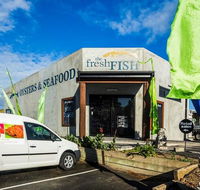 The Fresh Fish Place - Factory Direct Seafood - Accommodation Main Beach