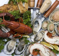 The Oyster Farm Shop - Accommodation Main Beach