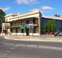The Southern Hotel - Accommodation Main Beach