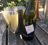 Barristers Block Cellar Door - Accommodation Main Beach