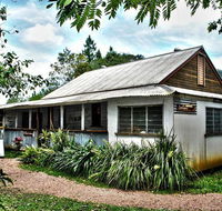 Coffee Sisters - Accommodation Main Beach