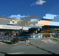 Coastline Fish and Chips - Accommodation Main Beach
