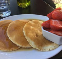 The Giggling Goat Emporium - Accommodation Main Beach