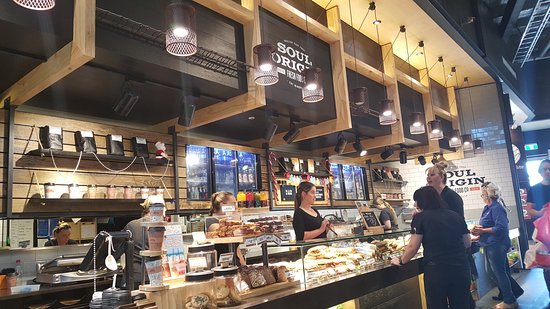 North Lakes QLD Accommodation Main Beach