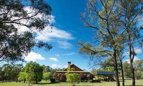 The Sicilian Restaurant - Accommodation Main Beach 12
