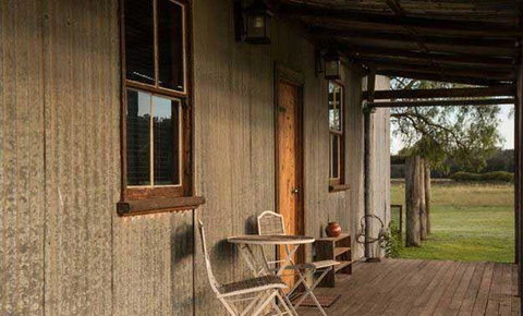 The Sicilian Restaurant - Accommodation Main Beach 14