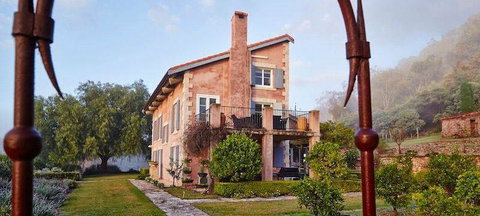 The Sicilian Restaurant - Accommodation Main Beach 1